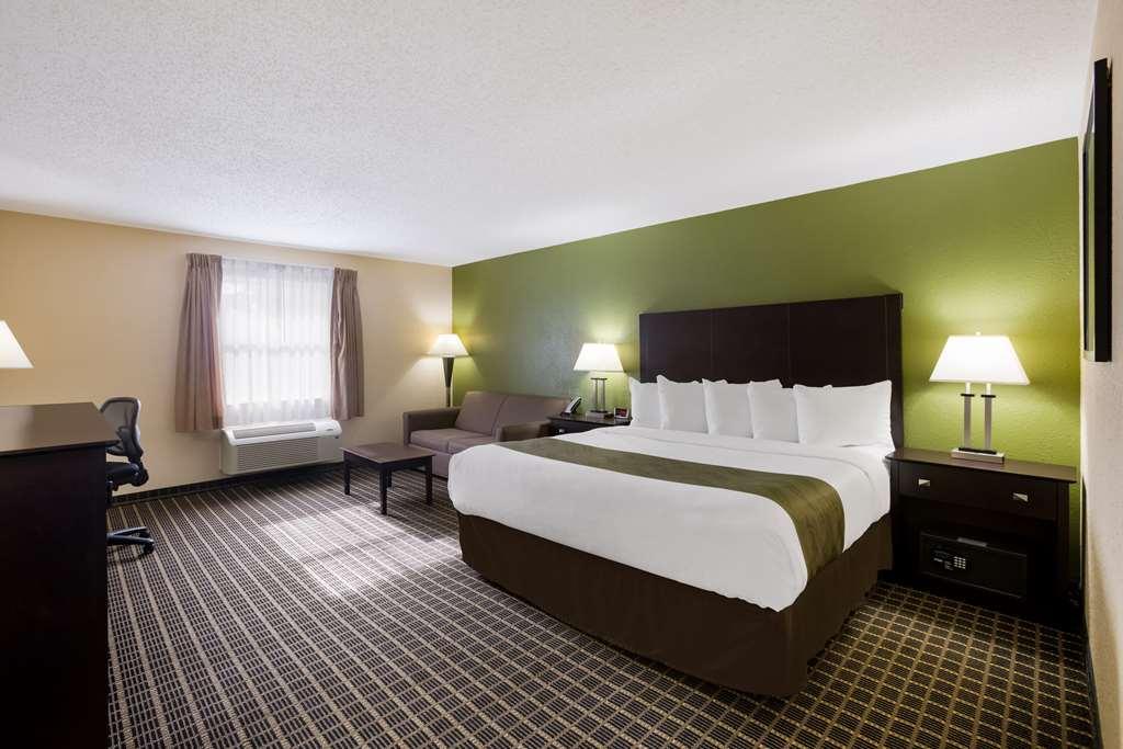 Quality Inn & Suites Big Rapids Habitación foto